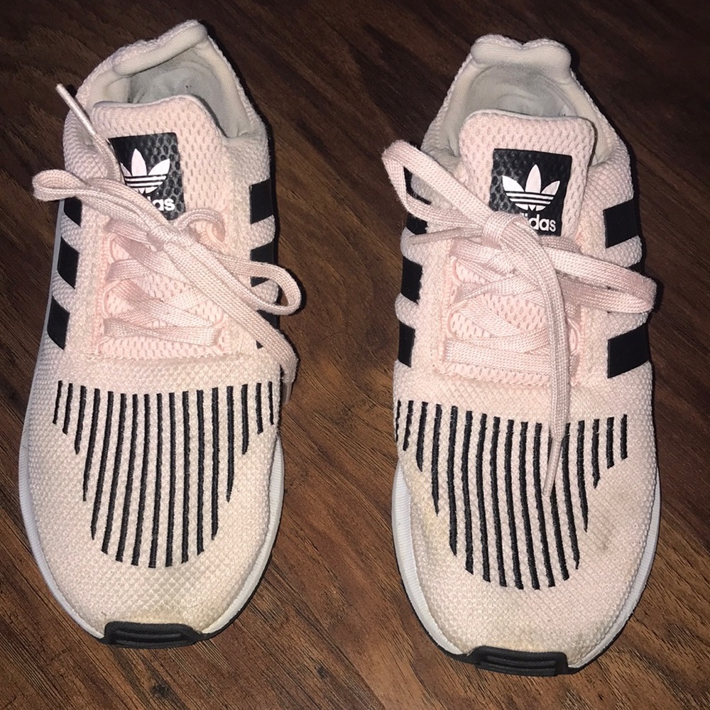 Adidas tennis shoes